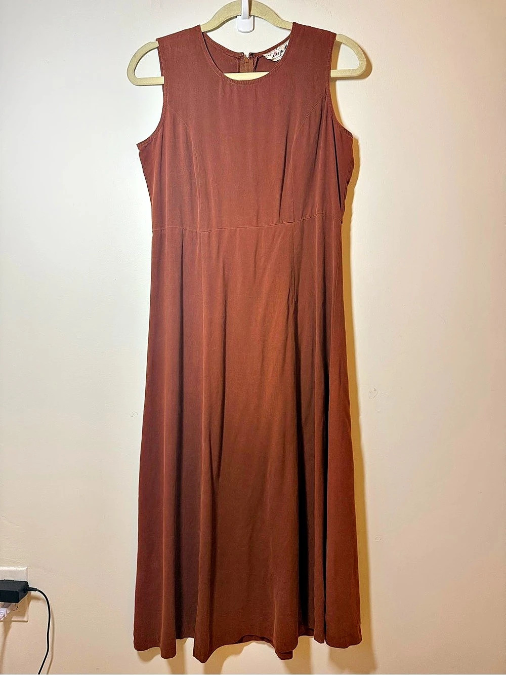 Vintage Victoria Holley silk Maxi Dress sleeveless empire waist rusty brown